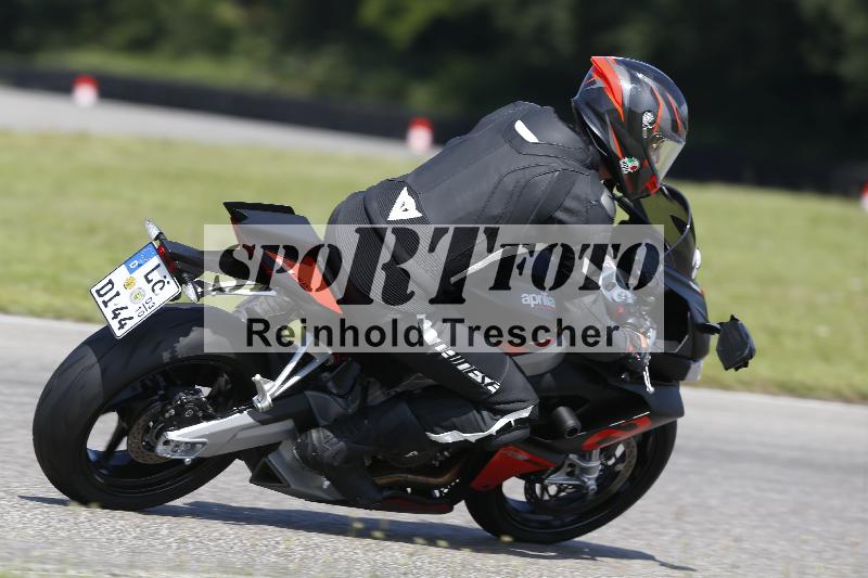 Archiv-2025/26 11.06.2025 Peter Studer have fun ADR/Gruppe blau/37